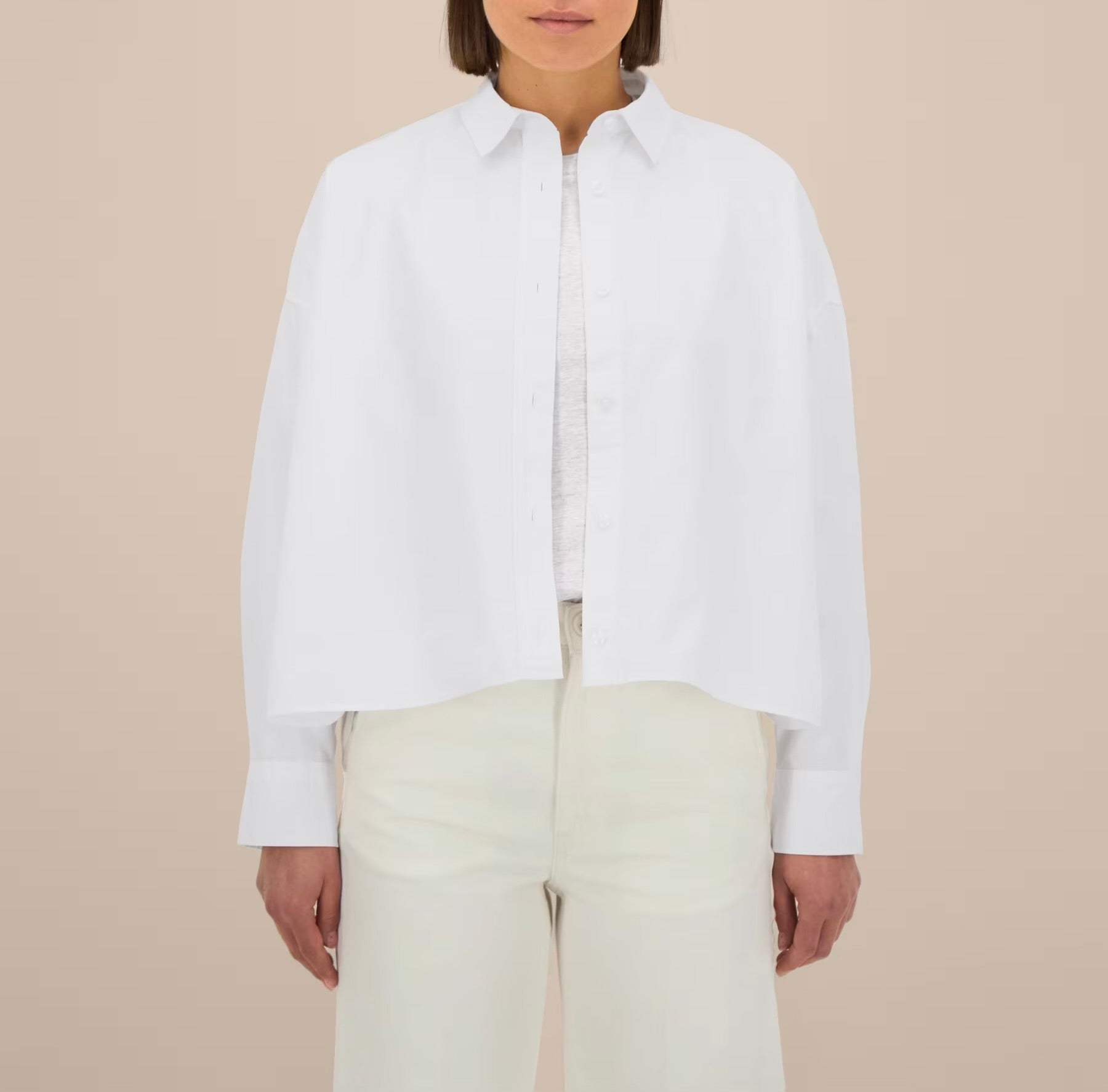 Kurze Bluse in Oversize