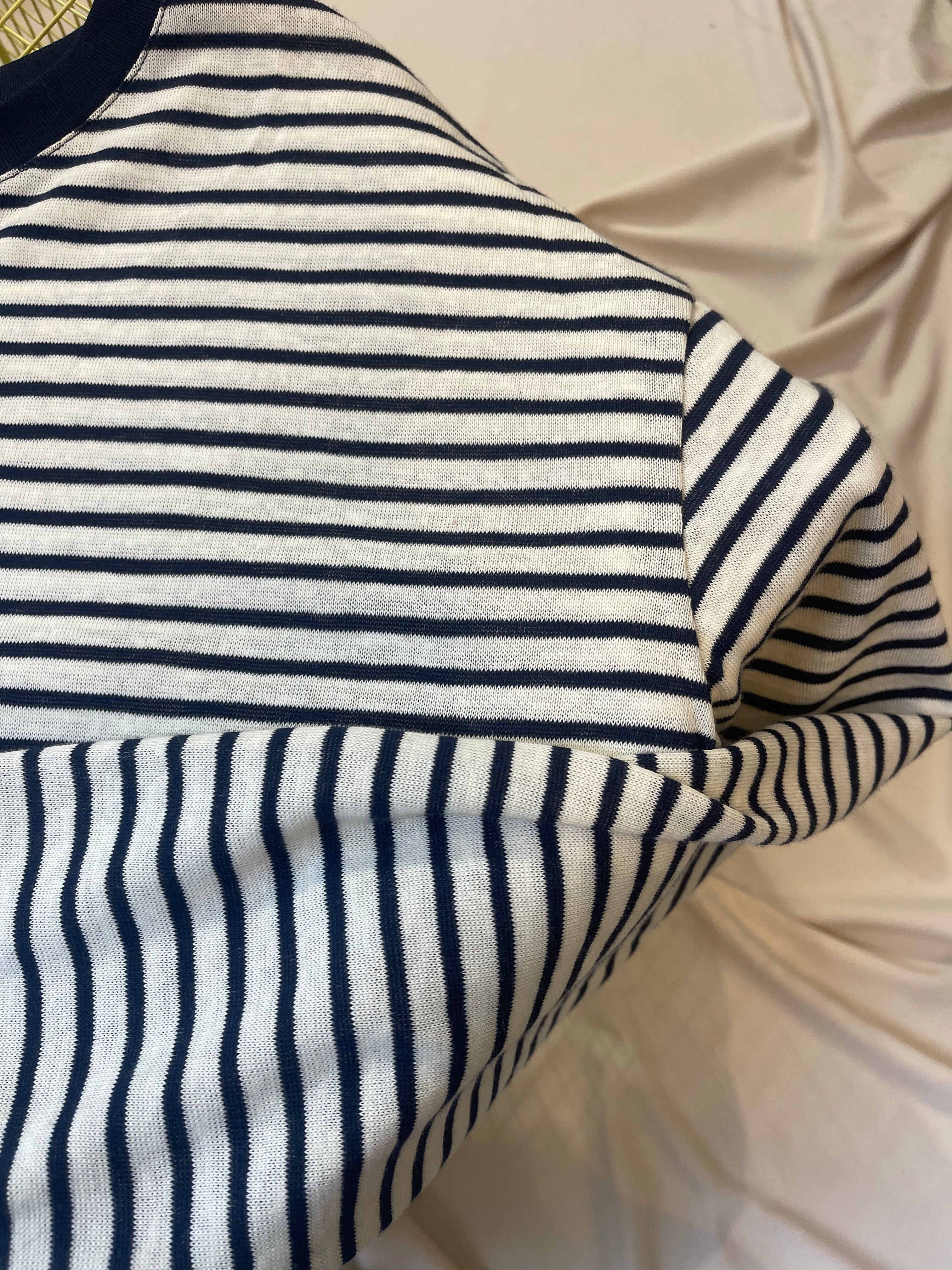 Oversize Longsleeve mit weitem Ärmel