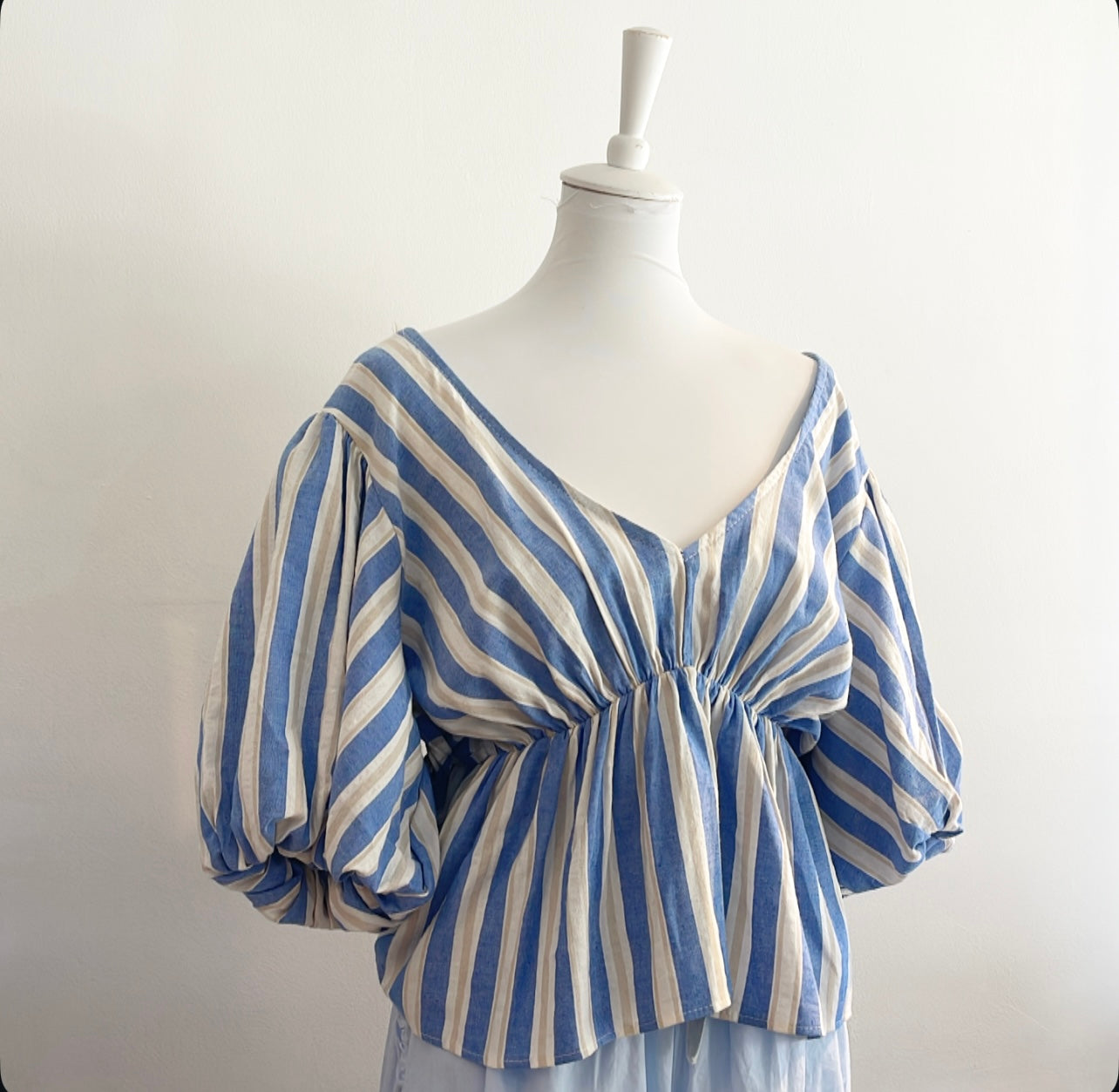 V - Bluse