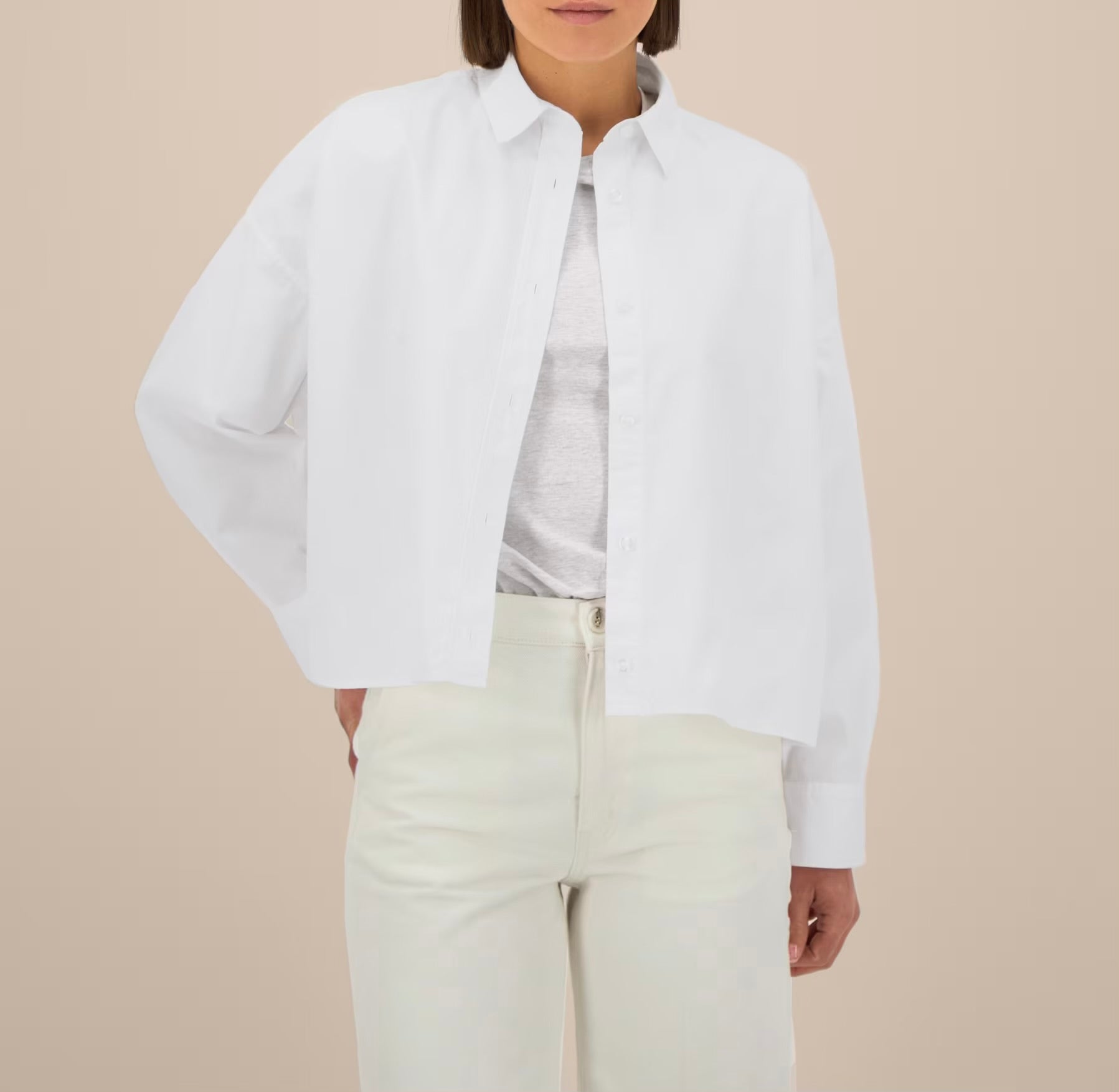 Kurze Bluse in Oversize